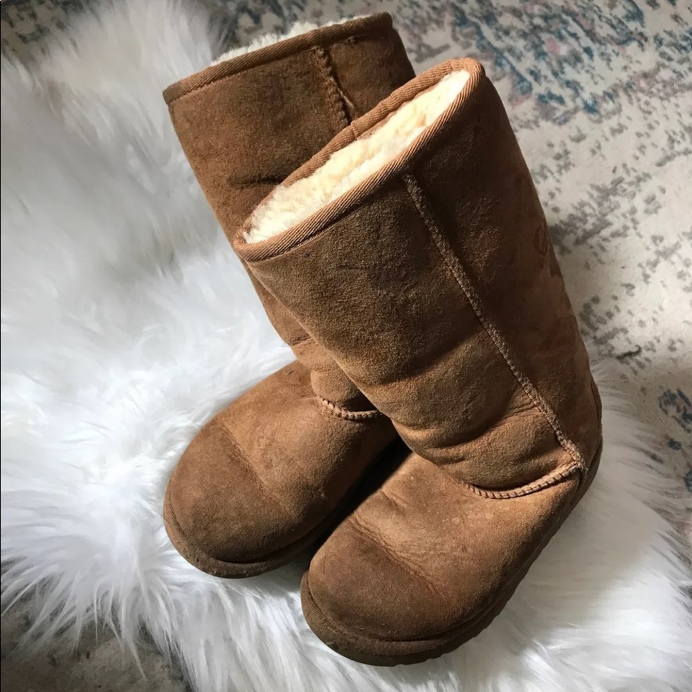 Girls UGG